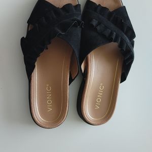 Vionic Ruffled Slides